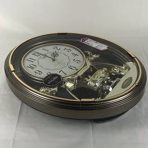 『未使用品』 
CITIZEN シチズン 
 ハミングロード735　からくり時計 4MH735-008 掛時計 
 グレーメタリック