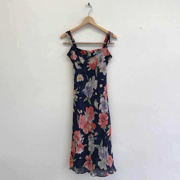 『美品』 
RALPH LAUREN ラルフローレン 
 RN51050/CA08349 ワンピース 
シルク ネイビー