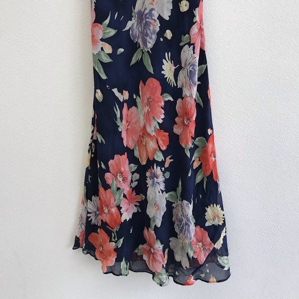 『美品』 
RALPH LAUREN ラルフローレン 
 RN51050/CA08349 ワンピース 
シルク ネイビー