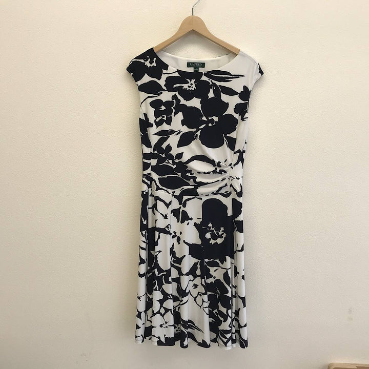 『USED』 
RALPH LAUREN ラルフローレン 
 花柄ワンピース サイズ4 RN#41381 ワンピース 
ポリエステル/ポリウレタン  ホワイト/ブラック系