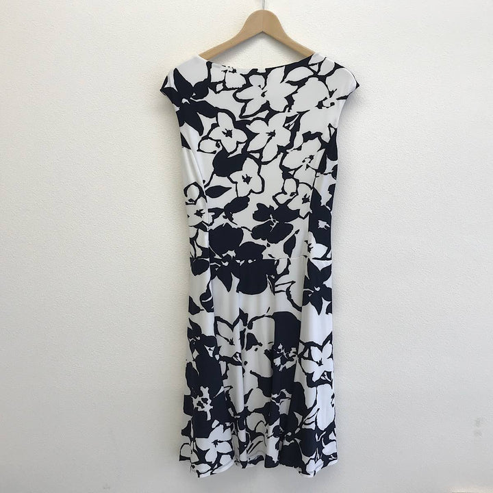 『USED』 
RALPH LAUREN ラルフローレン 
 花柄ワンピース サイズ4 RN#41381 ワンピース 
ポリエステル/ポリウレタン  ホワイト/ブラック系