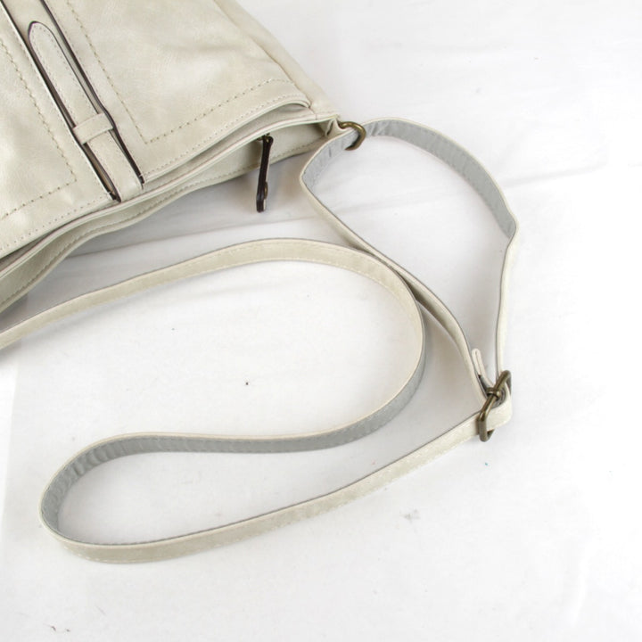 良品『USED』 
 
 ショルダーバッグ 
 アイボリー