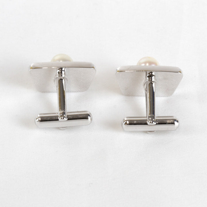 美品『USED』 
 
 本真珠 タイピン/カフス セット カフス 
パール シルバー