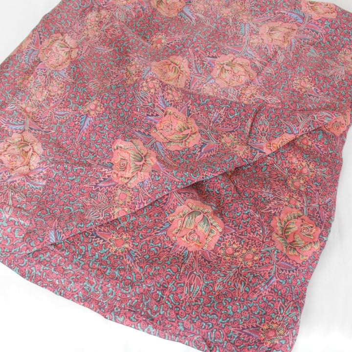 美品『USED』 
 
 布地 ローズ柄 その他雑貨 
 ピンク