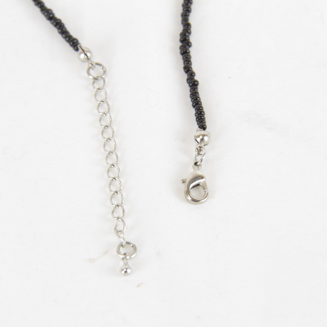 良品『USED』 ガラス 
ネックレス