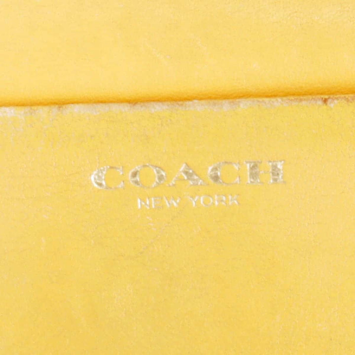 『USED』 
COACH コーチ 
 ジップアラウンドウォレット 長財布 
レザー イエロー