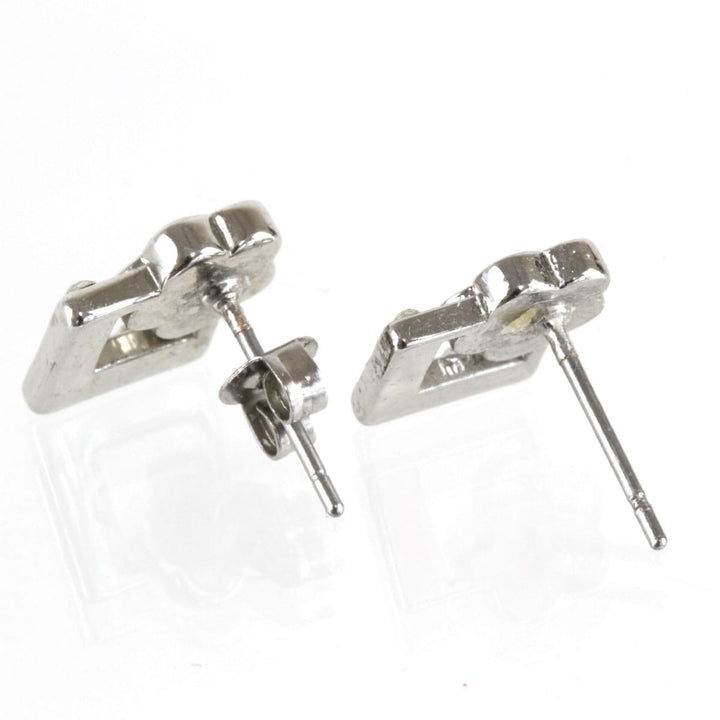 『USED』 メタル 
MARY QUANT キャッチ片方のみ ピアス