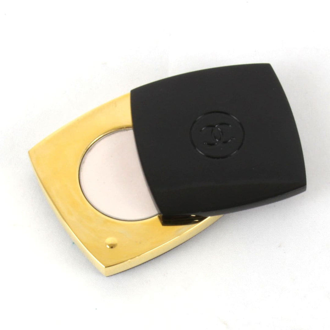 良品『USED』 
CHANEL シャネル 
 No5 プレストパフューム 香水 
 ブラック×ゴールドカラー