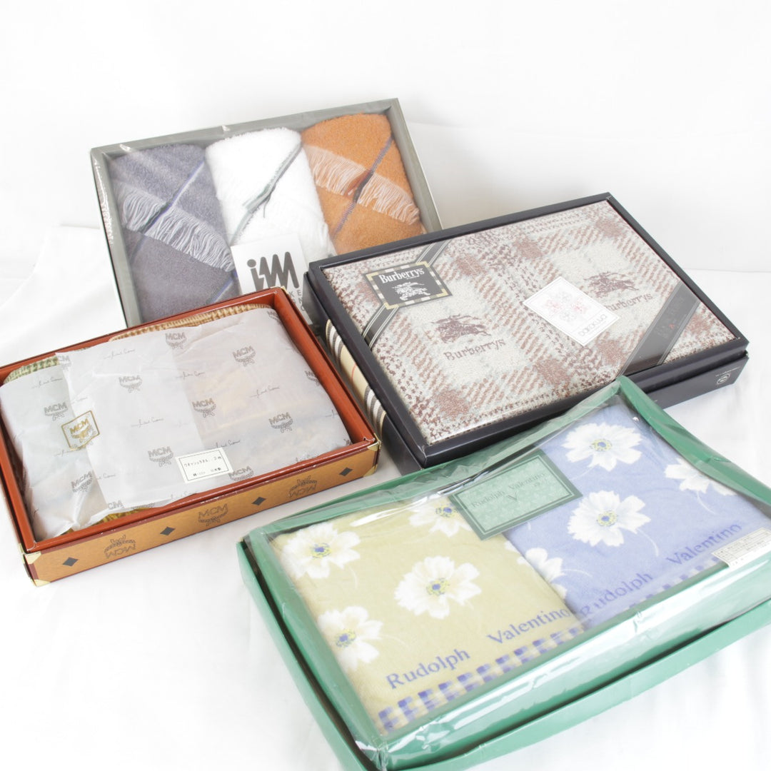 未使用『一部難あり』 
 
 タオルセット まとめ MCM/イッセイミヤケ/バーバリー/ルドルフバレンティノ タオル 
コットン マルチカラー