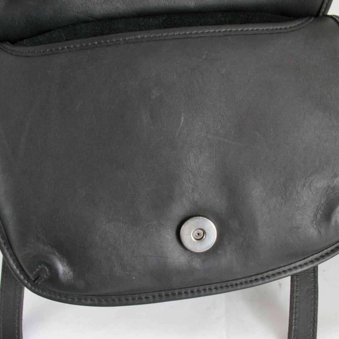 『USED』 
COACH コーチ 
 オールドコーチ K9P-9142 ショルダーバッグ 
レザー ブラック