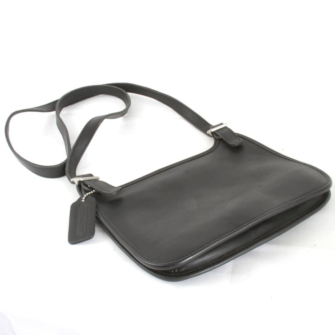 『USED』 
COACH コーチ 
 オールドコーチ K9P-9142 ショルダーバッグ 
レザー ブラック