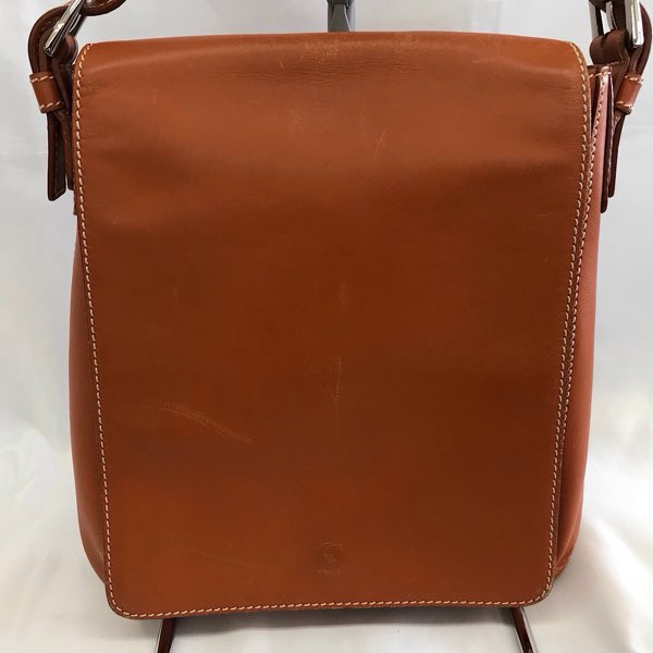 『USED』 
HIROFU ヒロフ 
 フラップショルダーバッグ ショルダーバッグ 
レザー オレンジ