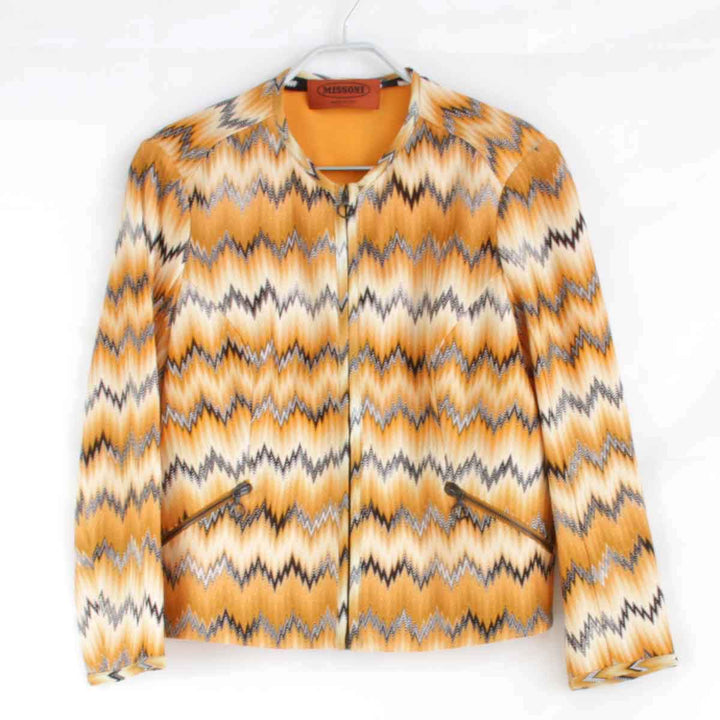 美品『USED』 
Missoni ミッソーニ 
 ジップアップ 168161 ノーカラージャケット 
レーヨン/ポリウレタン  オレンジ
