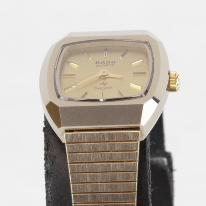 良品『USED』 
RADO DIASTAR 133.9503.3 
腕時計
 クォーツ レディース