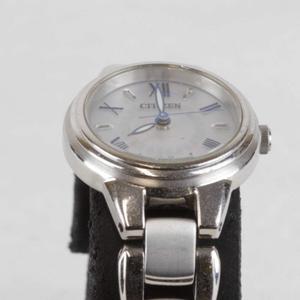 動作未確認『ジャンク』 
CITIZEN EX-2030-67A 
腕時計
 ソーラー レディース