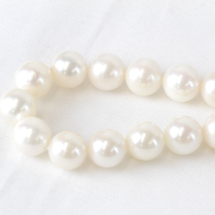 良品『USED』 シルバー/パール 
 7~7.5mm 鑑別書付 ネックレス
 本真珠