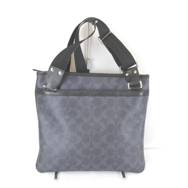 『USED』 
COACH コーチ 
 シグネチャー F70591 ショルダーバッグ 
PVC ネイビー