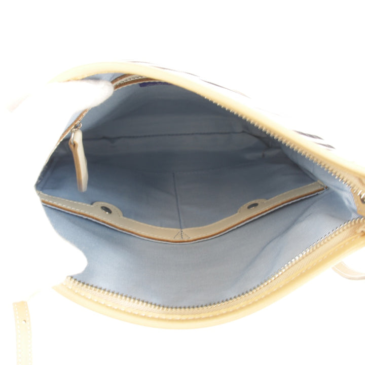 良品『USED』 
BURBERRY バーバリー 
 ブルーレーベル ショルダーバッグ 
ナイロン/レザー ホワイト チェック