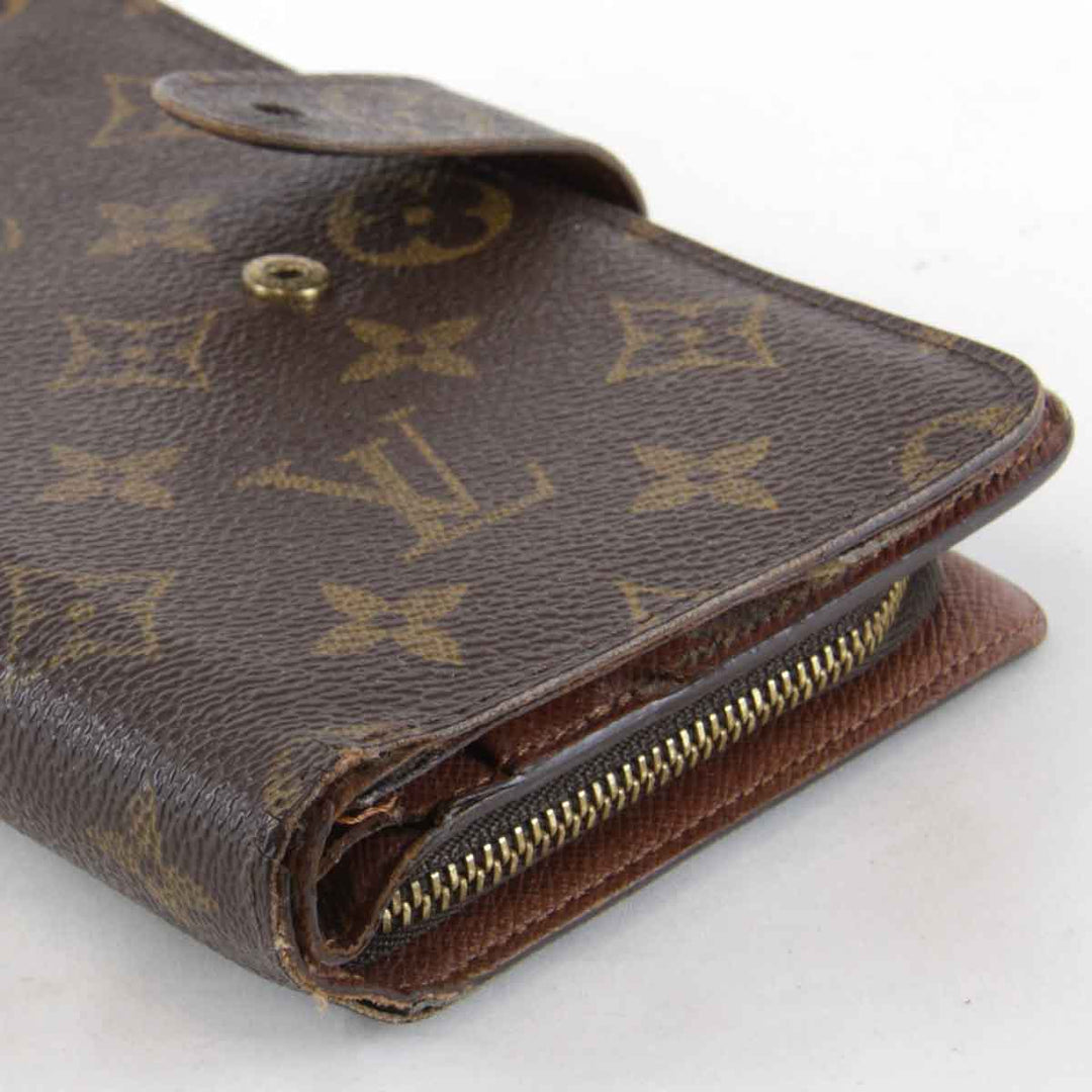 『USED』 
LOUIS VUITTON ルイ・ヴィトン 
 ポルトパピエ・ジップ M61207 二つ折り財布 
モノグラムキャンバス ブラウン
