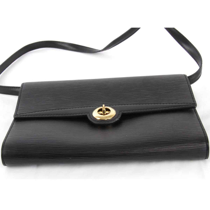 『USED』 
LOUIS VUITTON ルイ・ヴィトン 
 アルシュ M52572 ショルダーバッグ 
エピレザー ブラック