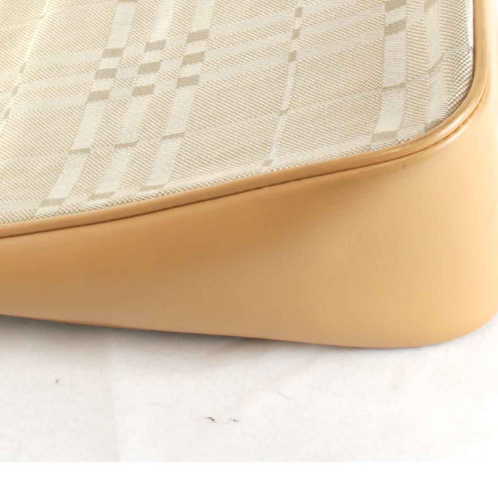 『USED』 
BURBERRY バーバリー 
 ショルダーバッグ 
キャンバス/レザー ブラウン