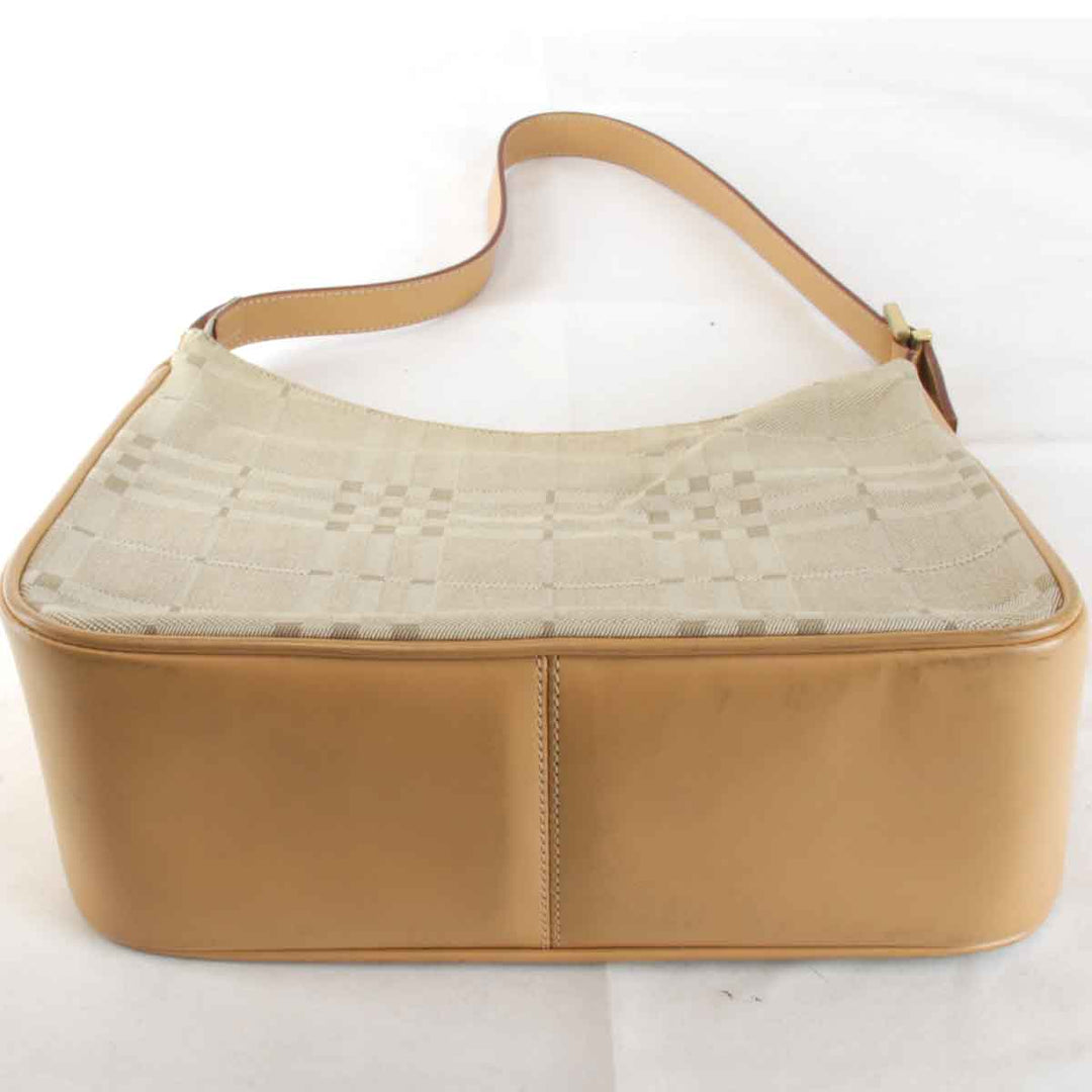 『USED』 
BURBERRY バーバリー 
 ショルダーバッグ 
キャンバス/レザー ブラウン
