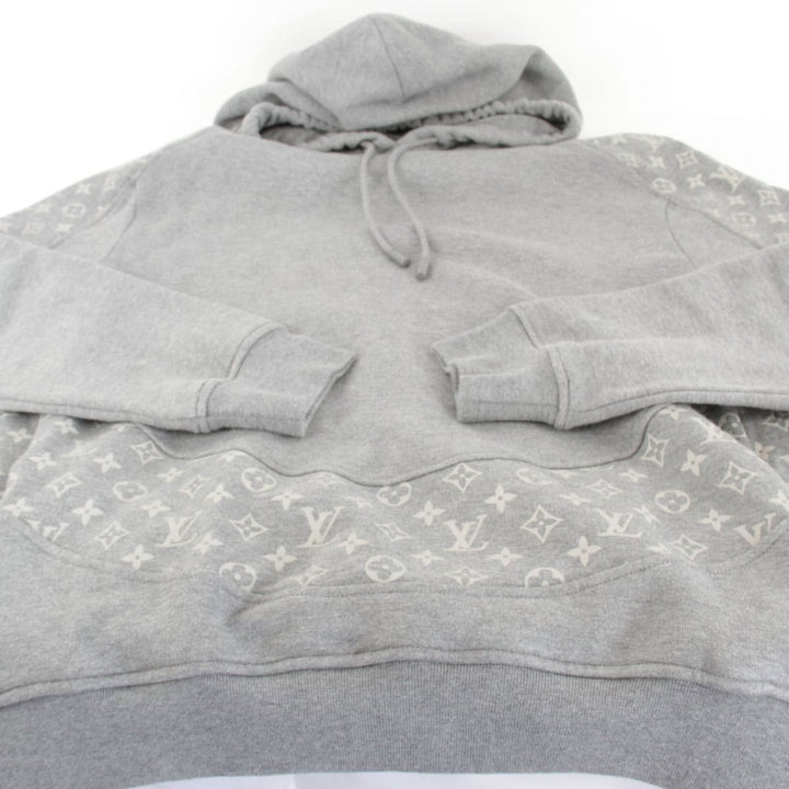 【価格改定】良品『USED』 
LOUIS VUITTON ルイ・ヴィトン 
 パーカー 
コットン グレー