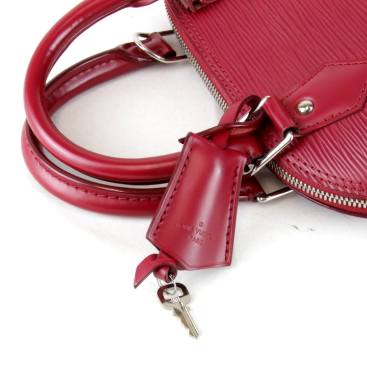 美品『USED』 
LOUIS VUITTON ルイ・ヴィトン 
 アルマPM M40490 ショルダーバッグ 
エピレザー フューシャ