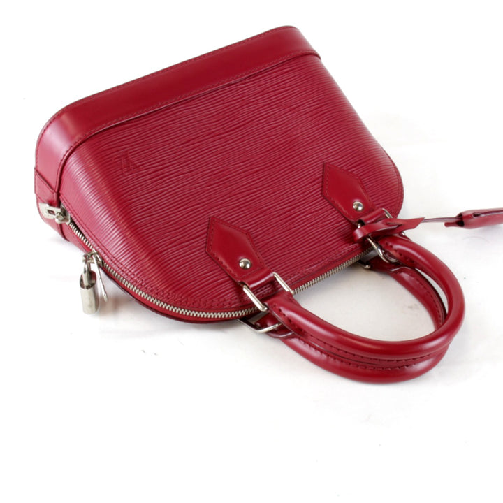 美品『USED』 
LOUIS VUITTON ルイ・ヴィトン 
 アルマPM M40490 ショルダーバッグ 
エピレザー フューシャ