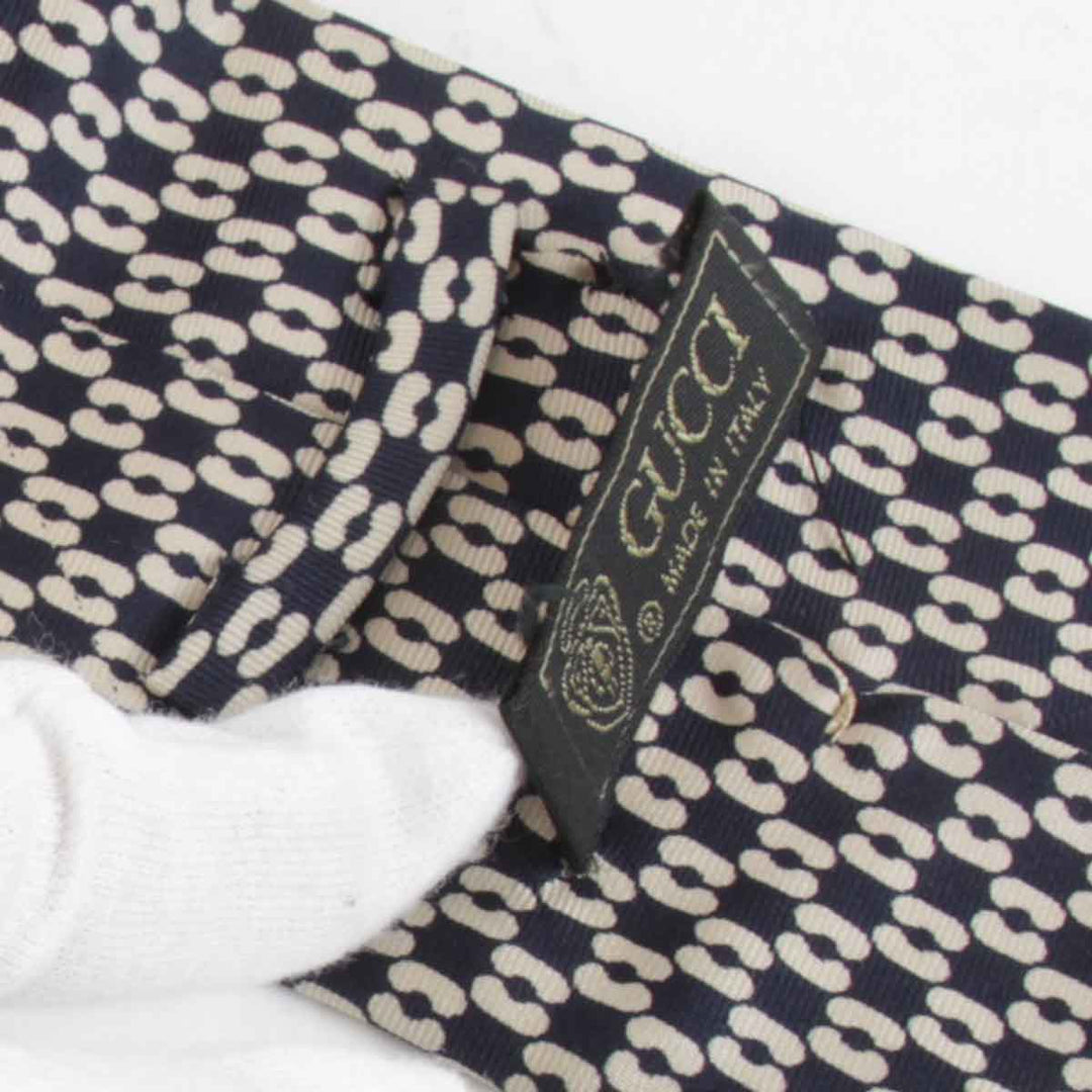 『USED』 
GUCCI グッチ 
 ネクタイ 
シルク ネイビー