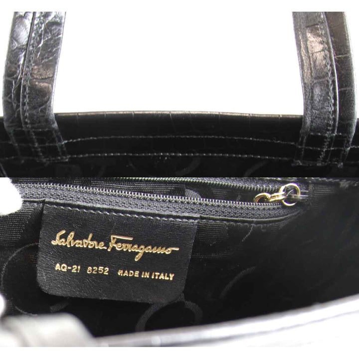 良品『USED』 
Salvatore Ferragamo フェラガモ 
 クロコ型押し ハンドバッグ 
レザー ブラック