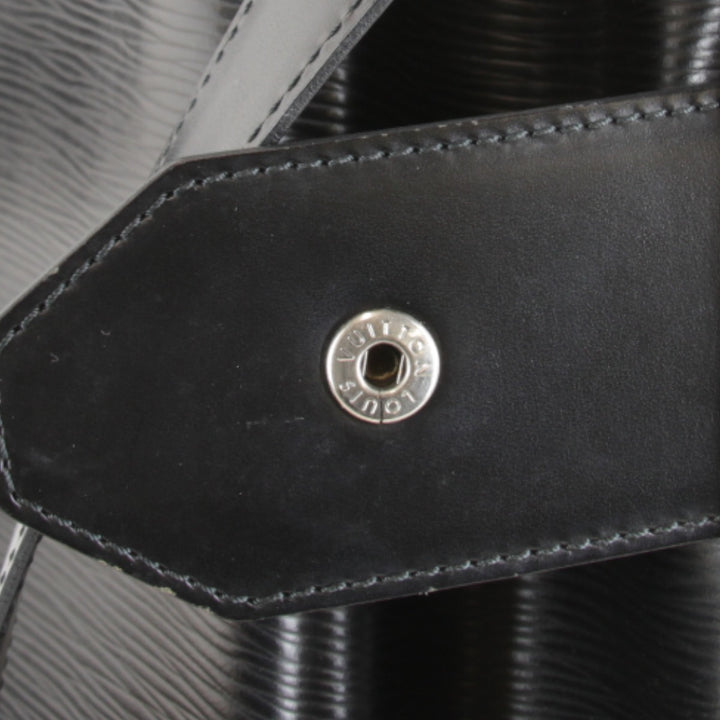 『USED』 
LOUIS VUITTON ルイ・ヴィトン 
 サックデポール 肩掛け ワンショルダー M80157 ショルダーバッグ 
エピレザー ブラック