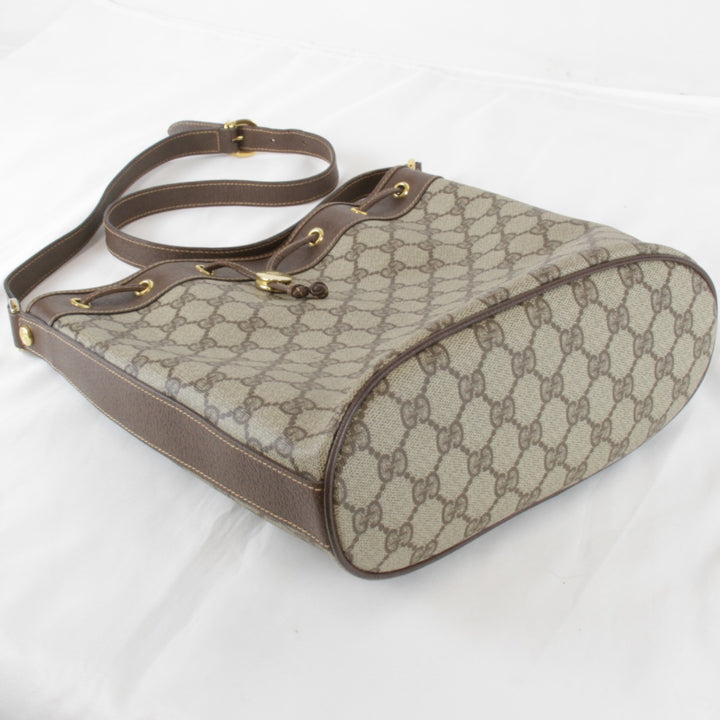 『USED』 
GUCCI グッチ 
 オールドグッチ 巾着 001.115.6179 4023 ショルダーバッグ 
GGスプリームキャンバス ベージュ 外観良好