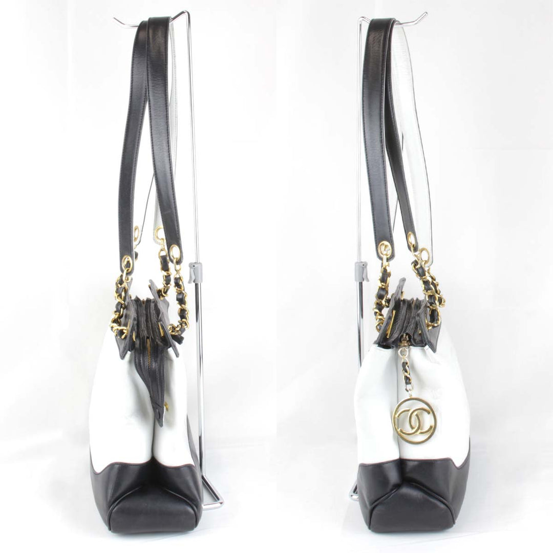 『USED』 
CHANEL シャネル 
 バイカラー チェーン ショルダーバッグ 
レザー ホワイト