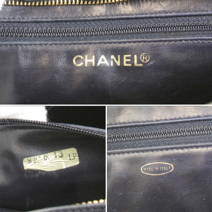 『USED』 
CHANEL シャネル 
 バイカラー チェーン ショルダーバッグ 
レザー ホワイト