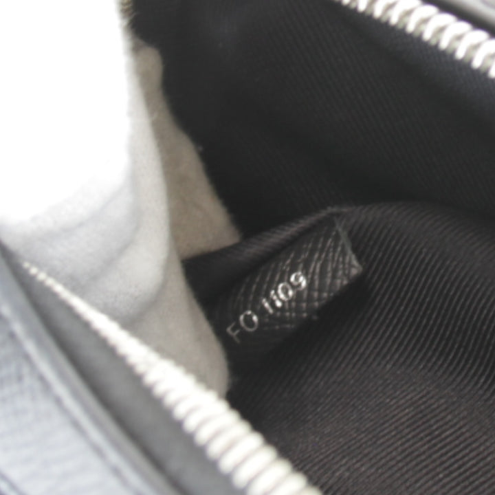 良品『USED』 
LOUIS VUITTON ルイ・ヴィトン 
 バムバッグ アウトドア M30245 ウエストバッグ 
モノグラムエクリプス ブラック