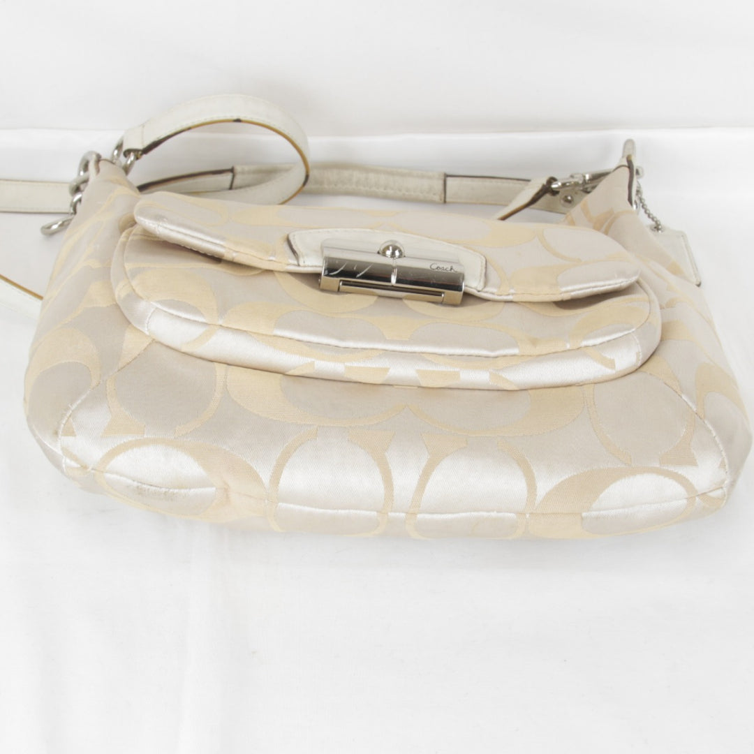 『USED』 
COACH コーチ 
 A1375-F22301 ショルダーバッグ 
キャンバス/レザー ベージュ