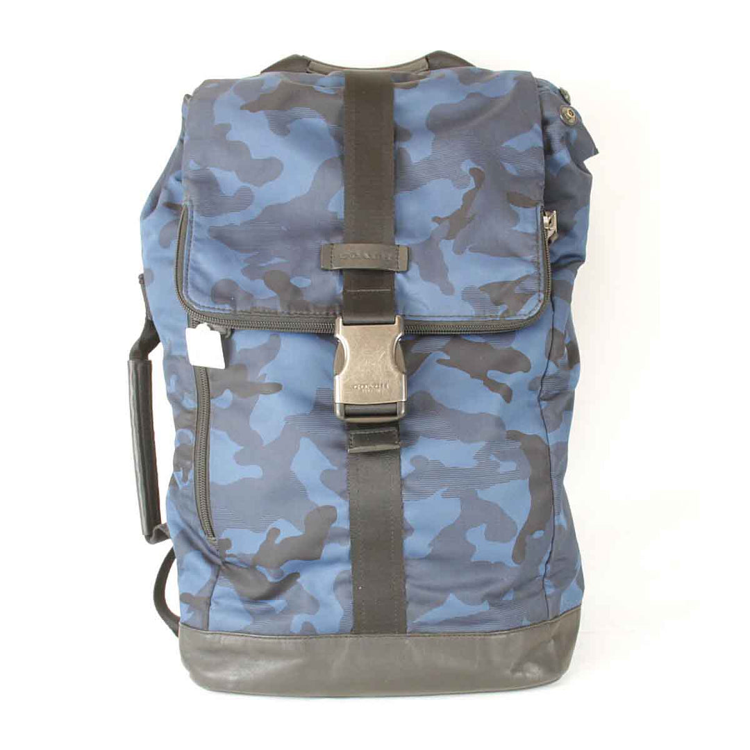 【価格改定】良品『USED』 
COACH コーチ 
 迷彩リュック F41532 リュック・デイパック 
ナイロン ブルー迷彩柄