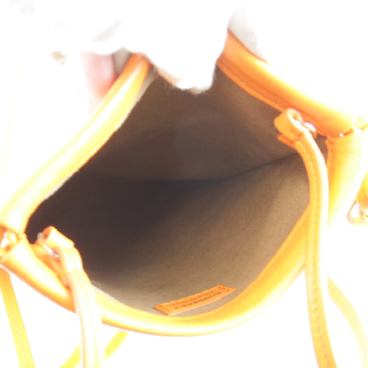 美品『USED』 
BURBERRY バーバリー 
 サコッシュ ショルダーバッグ 
レザー オレンジ