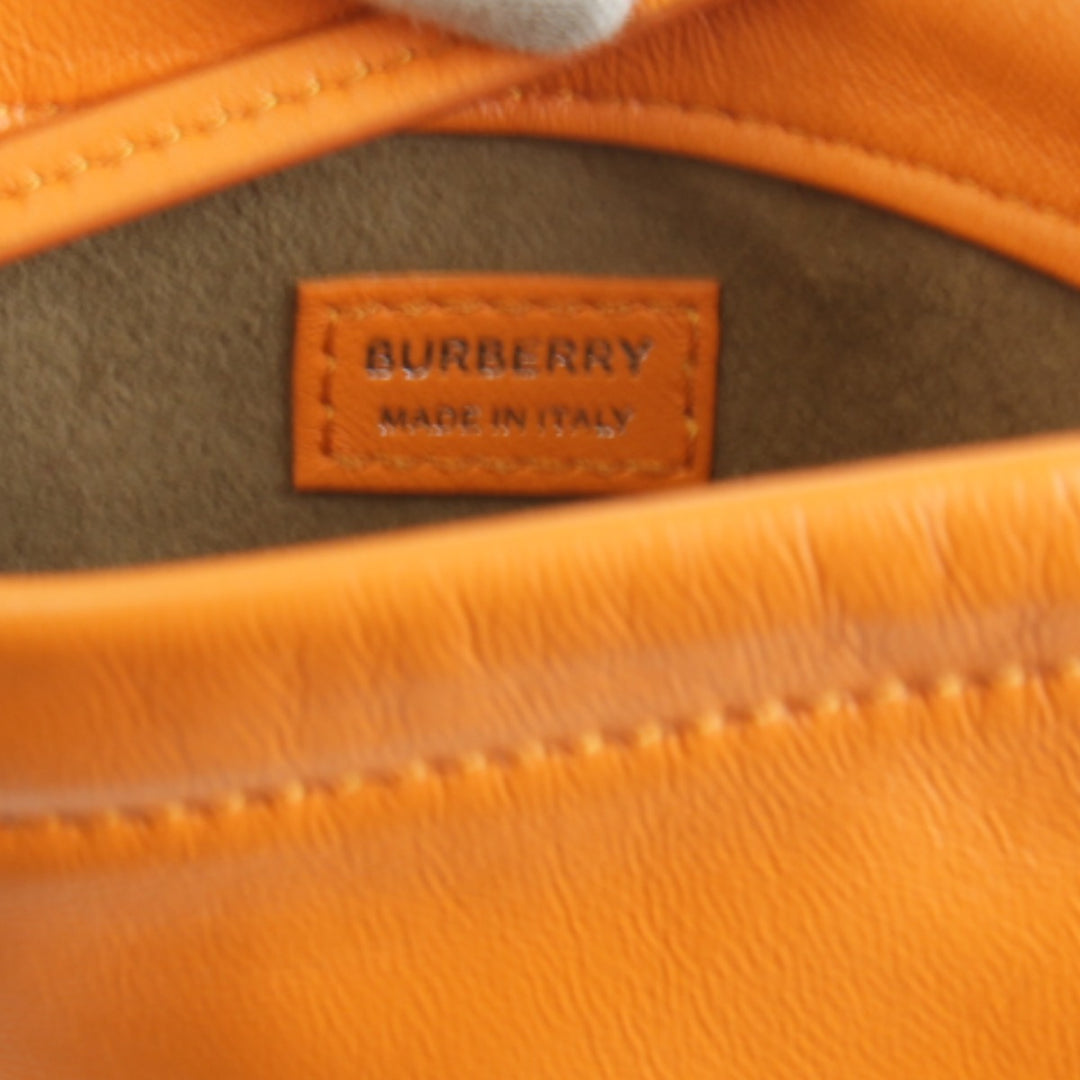 美品『USED』 
BURBERRY バーバリー 
 サコッシュ ショルダーバッグ 
レザー オレンジ
