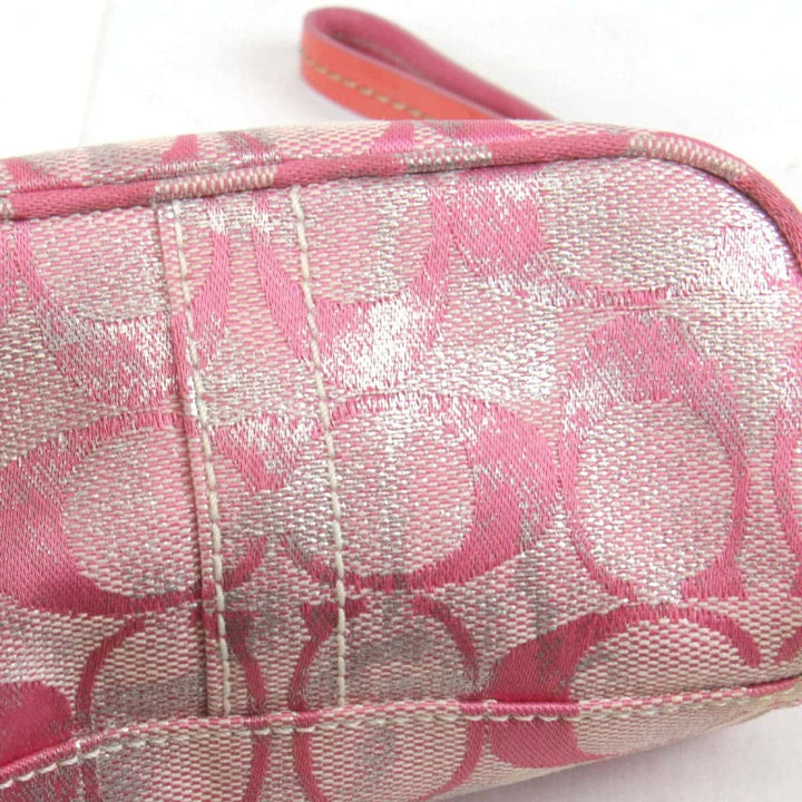 『USED』 
COACH コーチ 
 シグネチャー ポーチ 
キャンバス ピンク