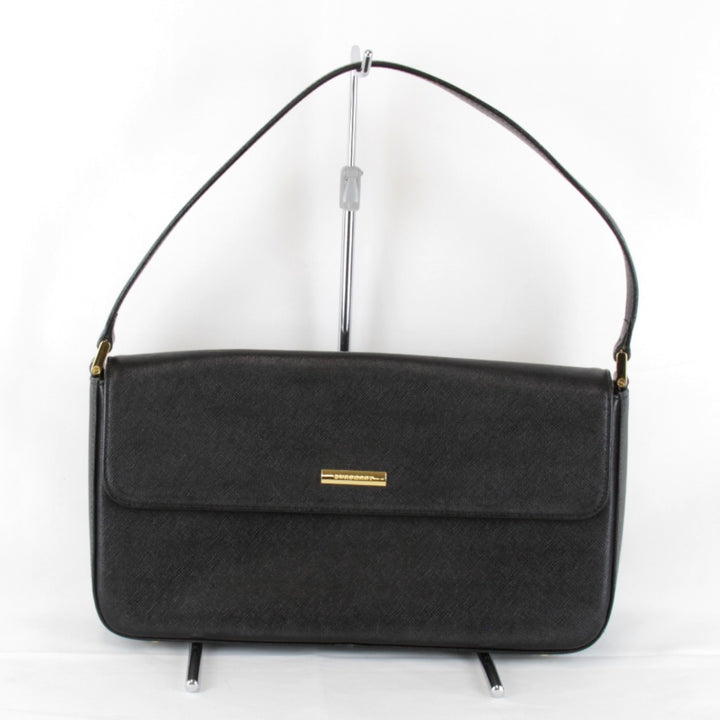 『USED』 
BURBERRY バーバリー 
 ワンショルダー ショルダーバッグ 
レザー ブラック