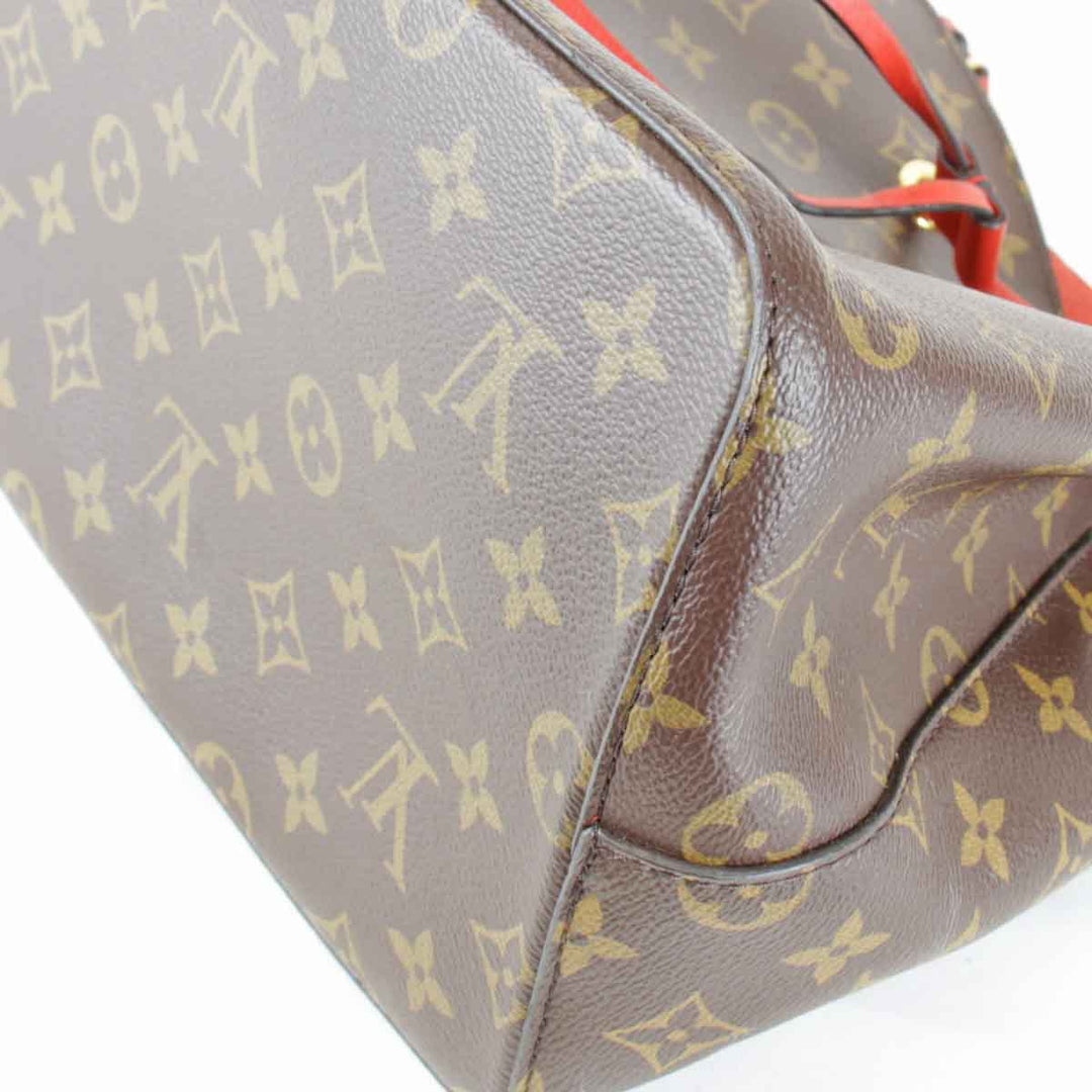 美品『USED』 
LOUIS VUITTON ルイ・ヴィトン 
 ネオノエ M44021 ショルダーバッグ 
モノグラムキャンバス モノグラム×レッド