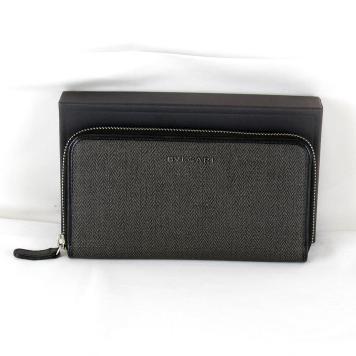 【価格改定】『USED』 
BVLGARI ブルガリ 
 ウィークエンド ラウンドジップ 長財布 
レザー ブラック系