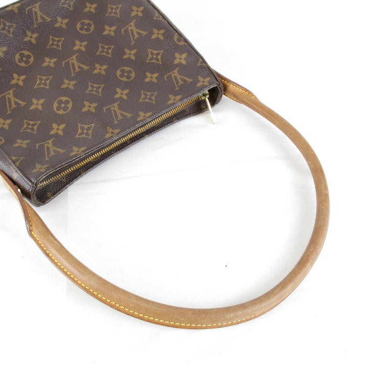 ファスナープル一部欠け『USED』 
LOUIS VUITTON ルイ・ヴィトン 
 ルーピングMM M51146 ショルダーバッグ 
モノグラムキャンバス ブラウン