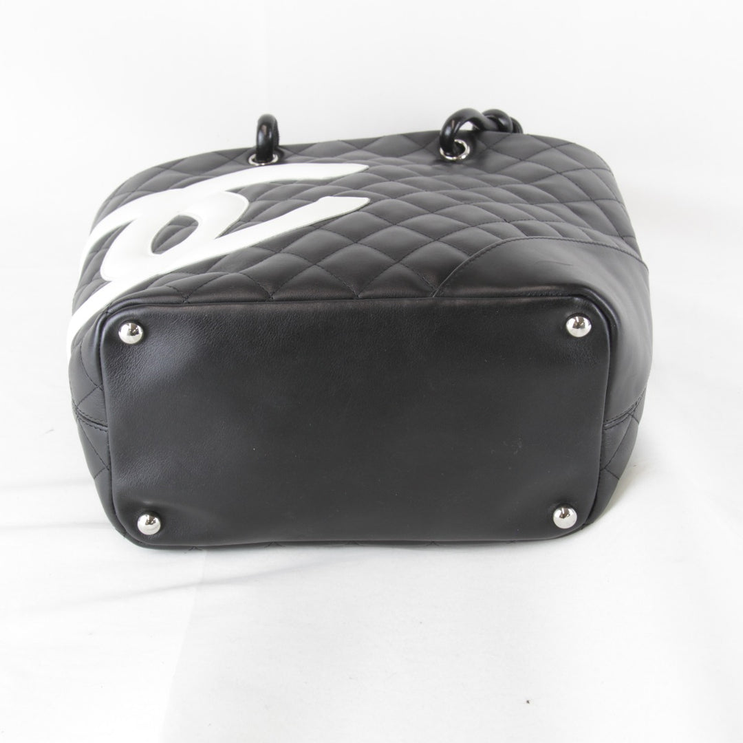 良品『USED』 
CHANEL シャネル 
 カンボンライン トートバッグ 
レザー ブラック