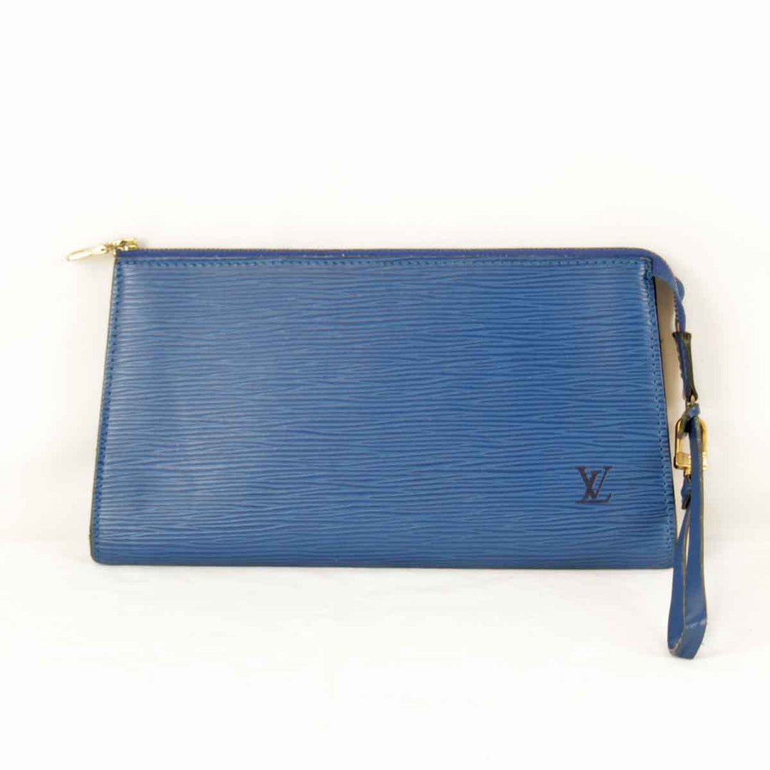『USED』 
LOUIS VUITTON ルイ・ヴィトン 
 ポシェットアクセソワール M52945 ポーチ 
エピレザー ブルー
