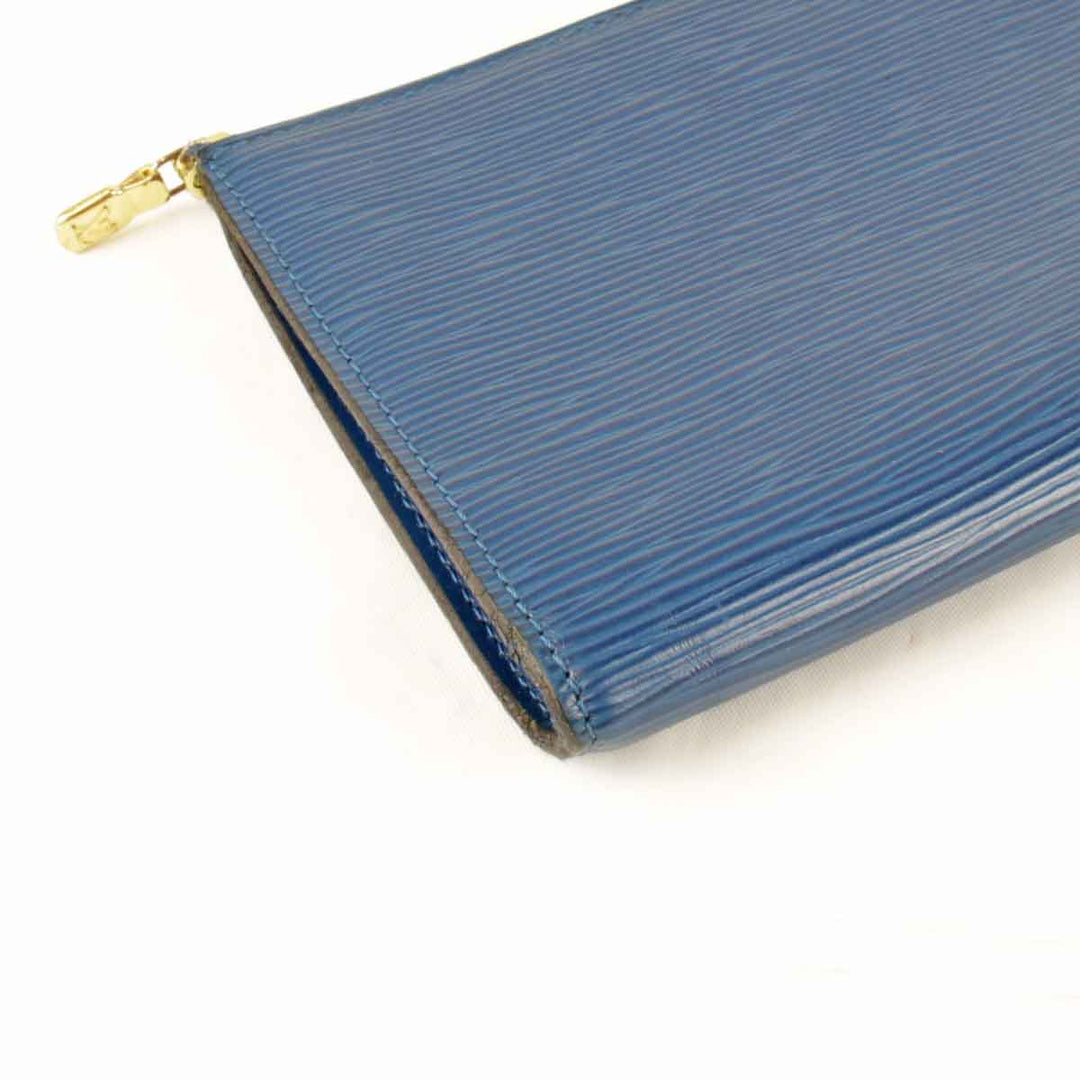 『USED』 
LOUIS VUITTON ルイ・ヴィトン 
 ポシェットアクセソワール M52945 ポーチ 
エピレザー ブルー