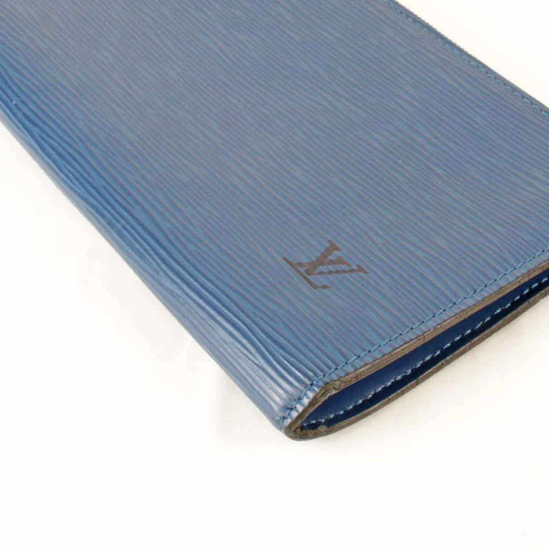 『USED』 
LOUIS VUITTON ルイ・ヴィトン 
 ポシェットアクセソワール M52945 ポーチ 
エピレザー ブルー