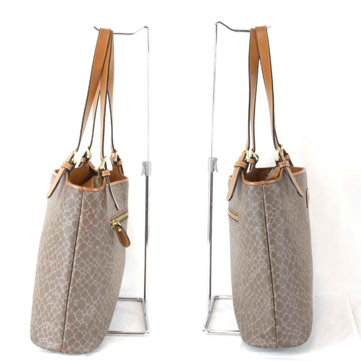 良品『USED』 
NINA RICCI ニナリッチ 
 ジラフ トートバッグ 
PVC/レザー  ベージュ